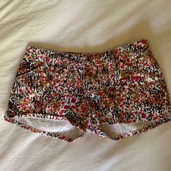 Roxy shorts - Picture 2 of 5